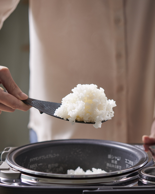 Silky whiteness and shine